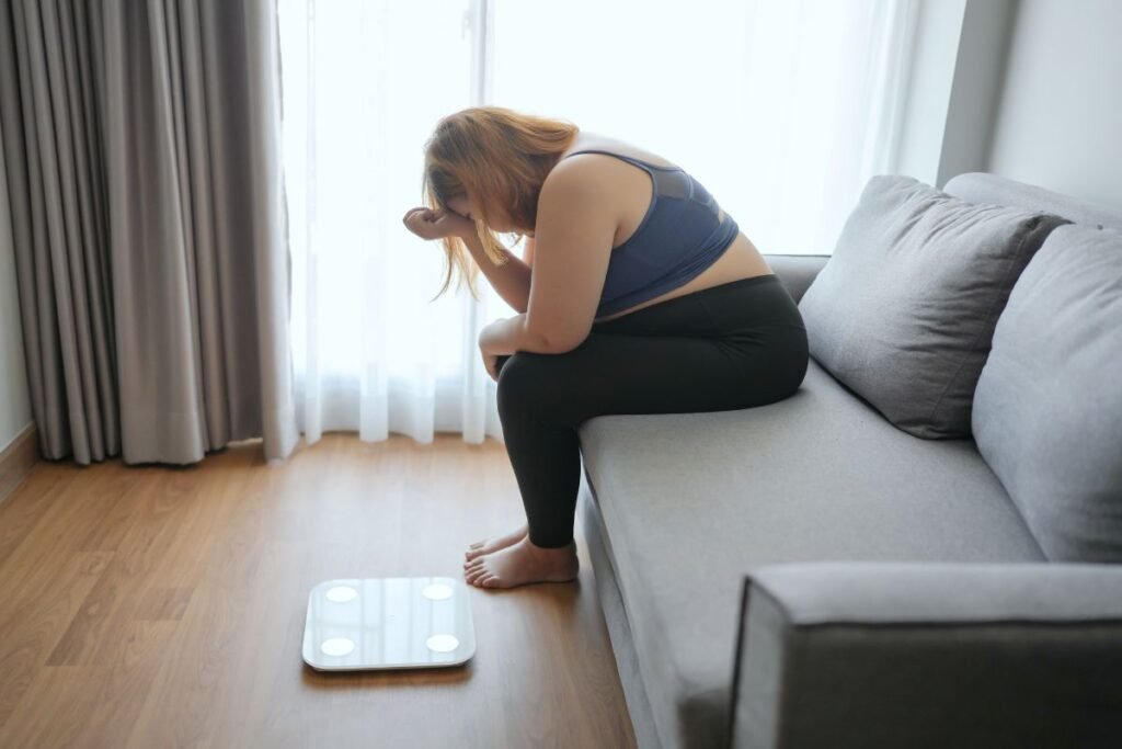 sad-overweight-woman